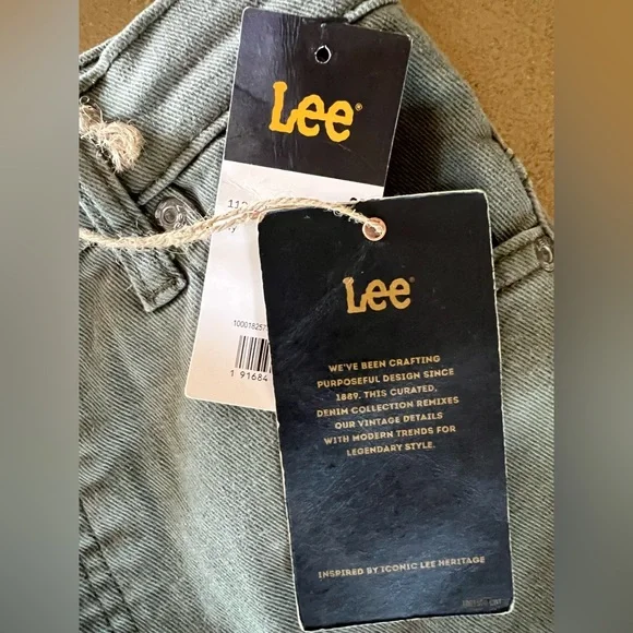 Lee Stella High Rise A-Line Jeans - Picture 5 of 6